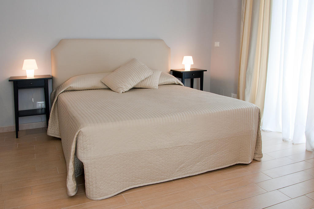 Opera Bed & Breakfast ปาแลร์โม ภายนอก รูปภาพ