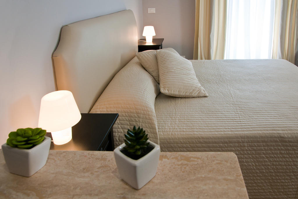Opera Bed & Breakfast ปาแลร์โม ภายนอก รูปภาพ